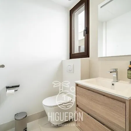 Apartment Higueronrentals Casi Dar *