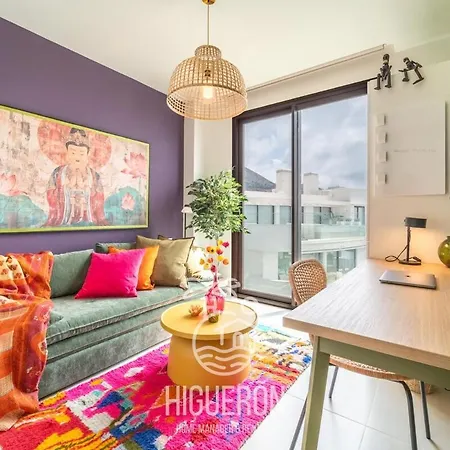 Apartment Higueronrentals Casi Dar